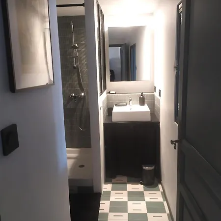Σπίτι διακοπών La Casamia, Maison Avec Cour Privative, A 2 Pas De La Place Aux Herbes